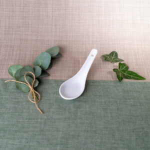 CUILLERE A DEGUSTATION EN PORCELAINE CDEG