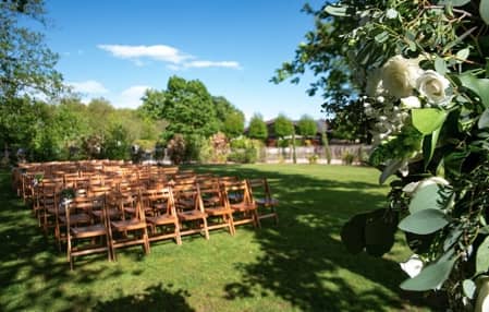location chaises en bois location chaises en bois