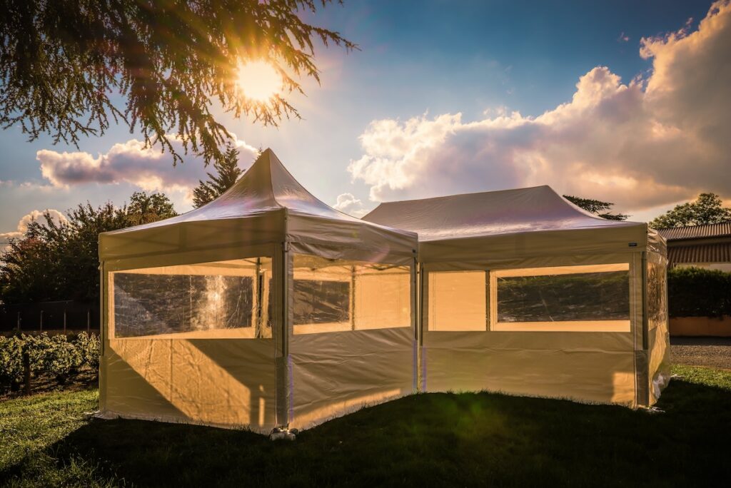 Barnum professionnel 3 x 3 m blanc – Structure événementielle compacte barnum 3x3 à louer