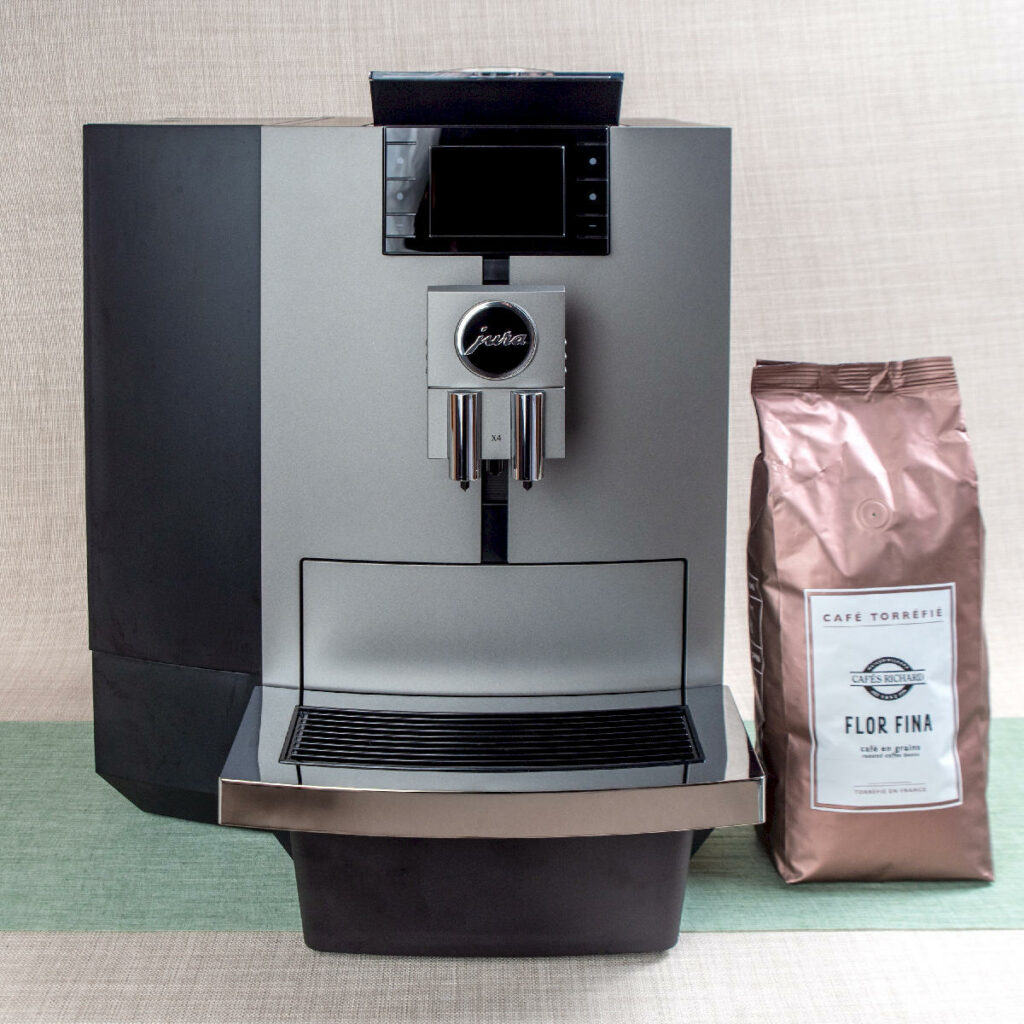 Broyeur à café jura x4 – dark inox en location sur lyon 381